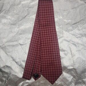 Tie NEW YORK UNIVERSITY ABU DHABI Division of Engineering Red Gray Geometric NEW